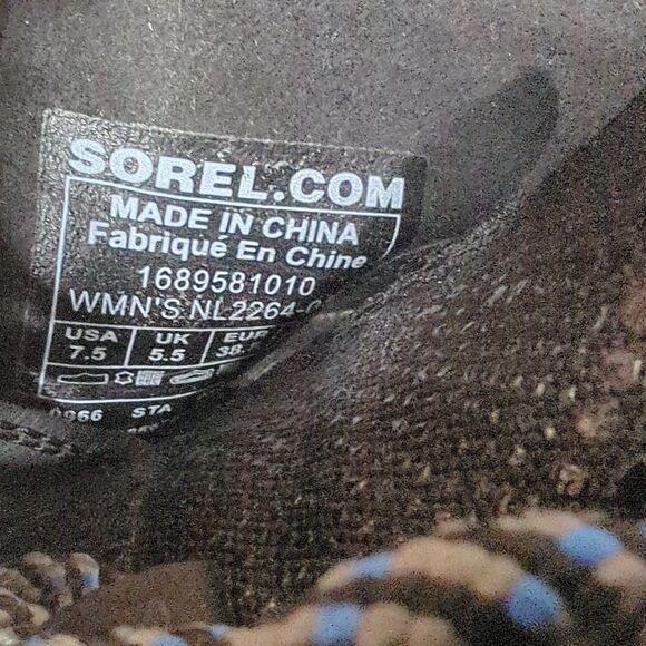 Sorel 1964 PDX Premium Wedge Bootie Black Embossed Snakeskin Size 7.5 - Picture 11 of 12